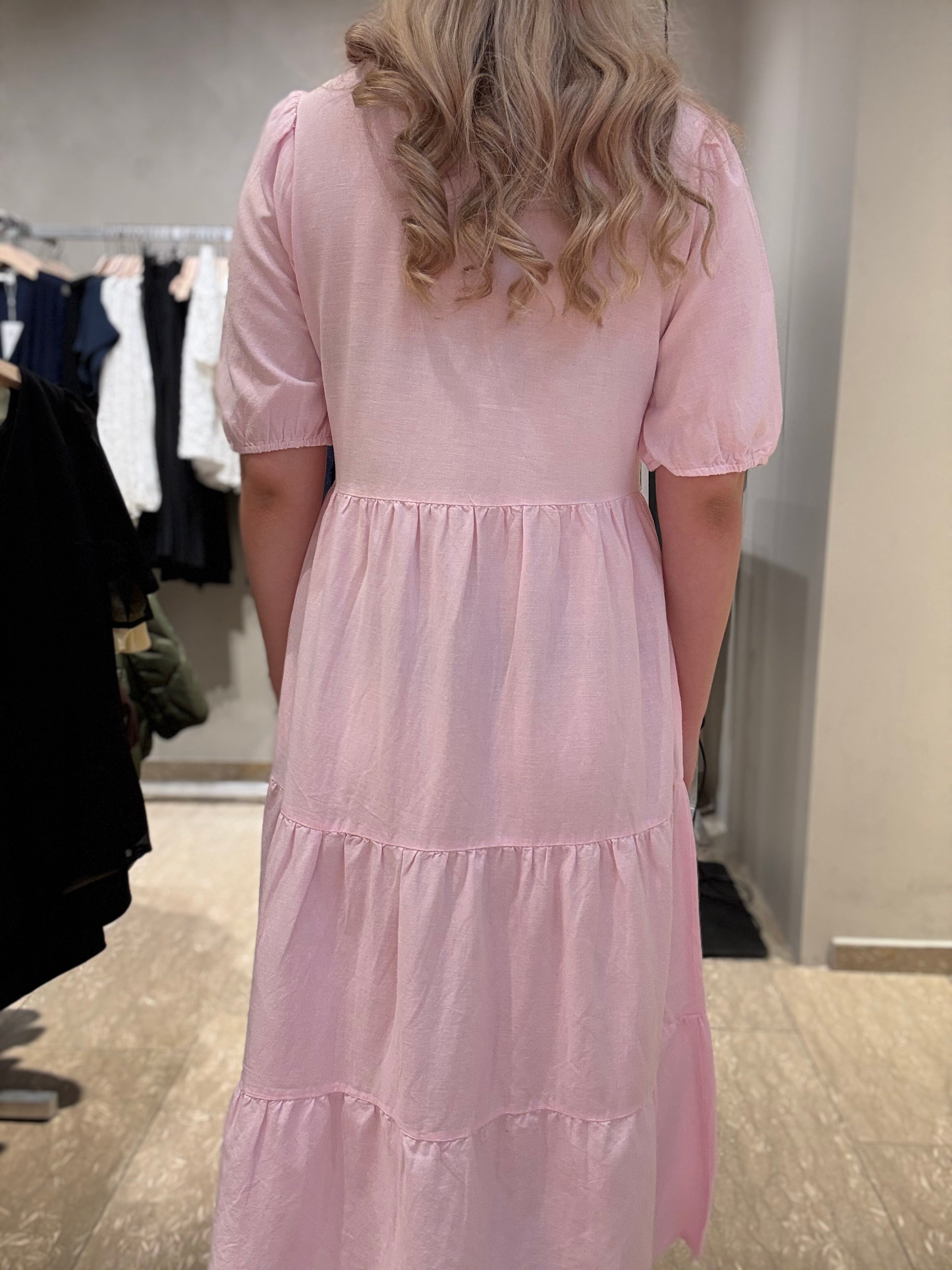 VIPRISILLA Midi Dress - Cherry Blossom